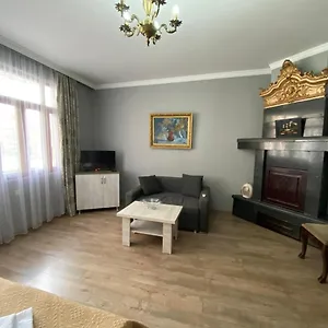 Guest house Cozy Studio On Europe Square, Batumi